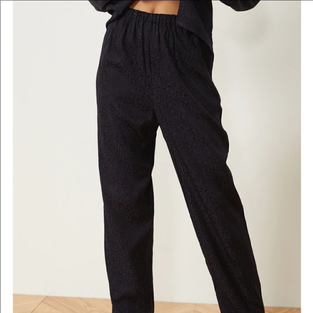 LPA Revolve Womens Small Paz High Waist Navy Blue Jacquard Animal Print‎ Pants